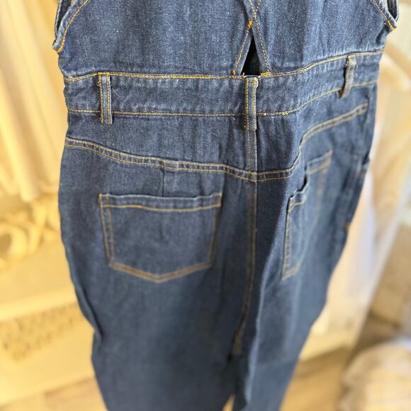 Le Liz Collection women’s sz. Small fitted overalls, casual, feminine #3670 - Picture 6 of 8